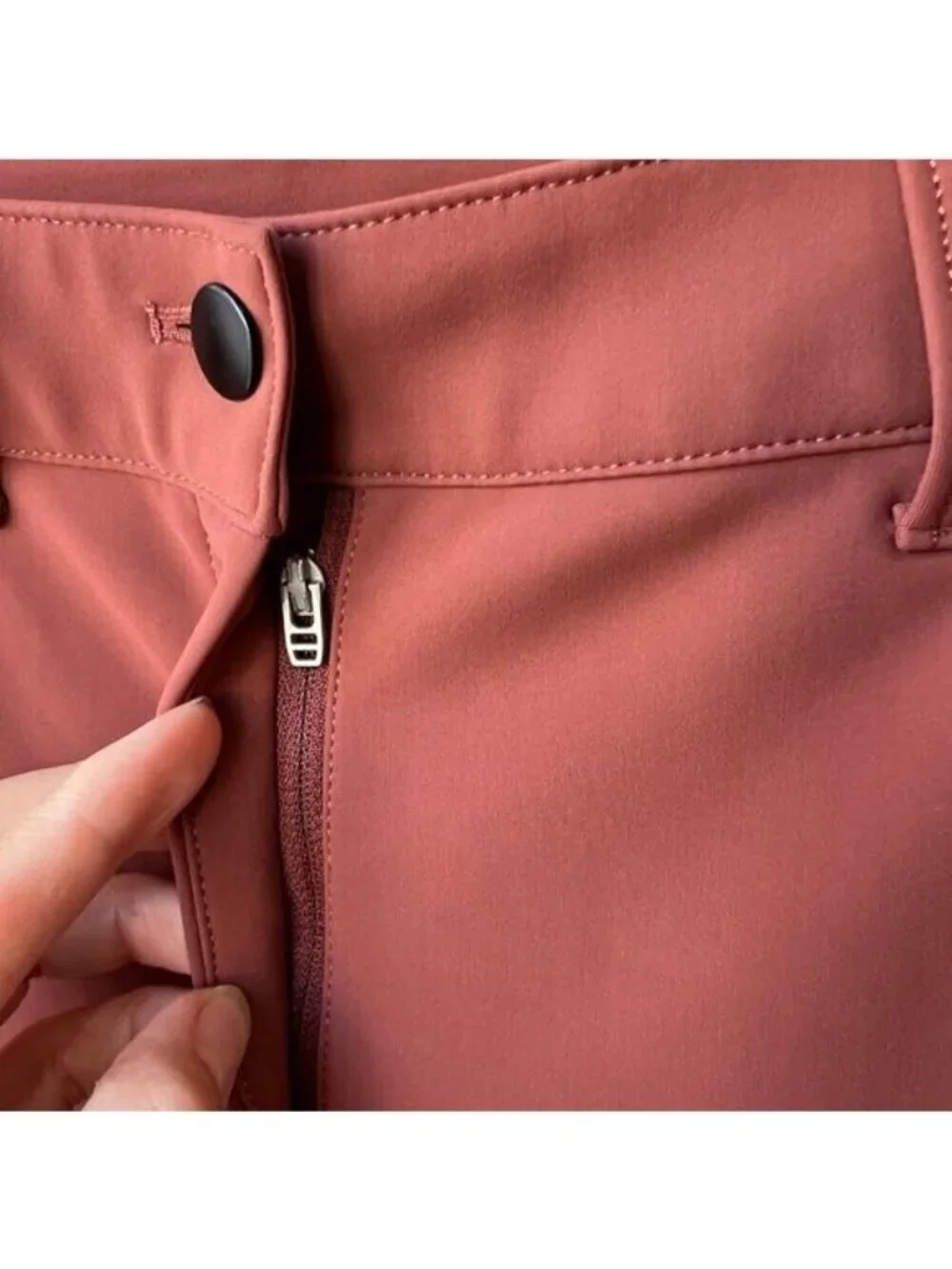 Lululemon City Sleek 5 pockets skinny pants, Dark terracotta, Size 28 H50
